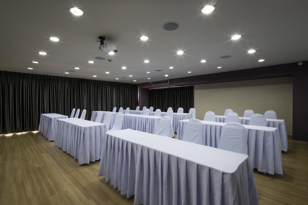 Livotel Hotel Lat Phrao Bangkok Luaran gambar