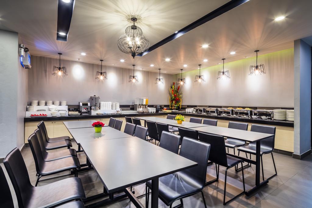 Livotel Hotel Lat Phrao Bangkok Luaran gambar
