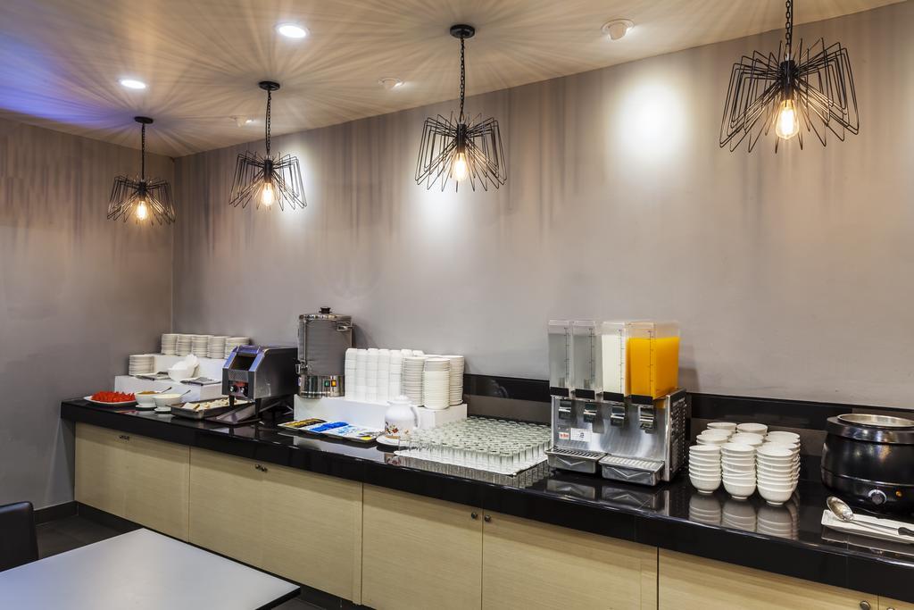 Livotel Hotel Lat Phrao Bangkok Luaran gambar