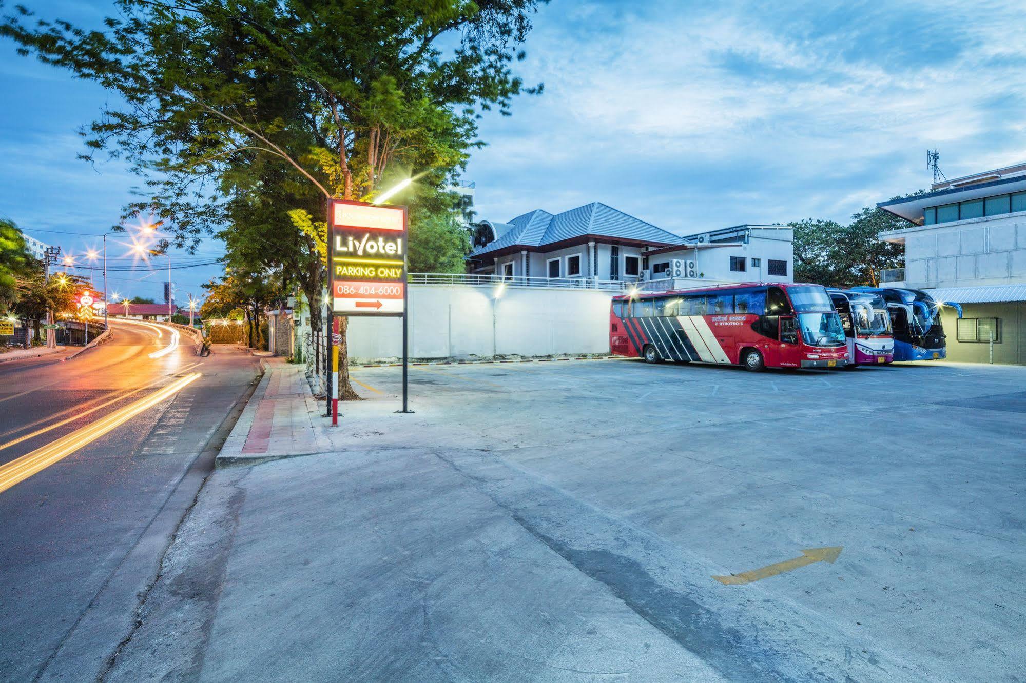 Livotel Hotel Lat Phrao Bangkok Luaran gambar